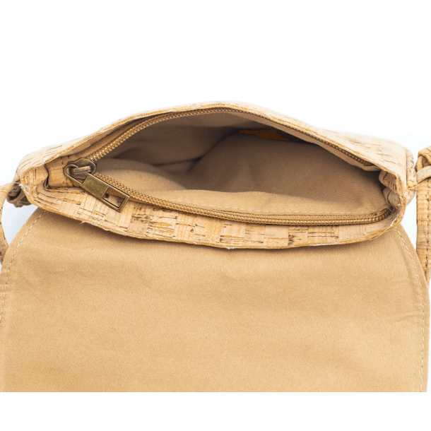 Lille buet taske med mnster i grnne og bl farver