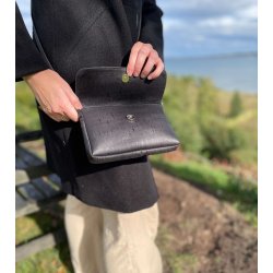 Lille taske i sort kork