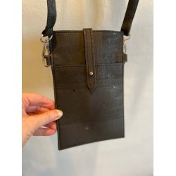 Mobiltaske i sort korkl�der