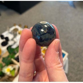 MyCandle tilbeh�r - m�rkebl� kugle, 3 cm