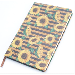 Notesbog i kork med mnster af solsikker