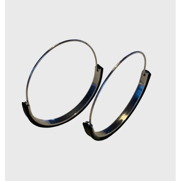 �reringe hoops med sort kork og rustfrit st�l