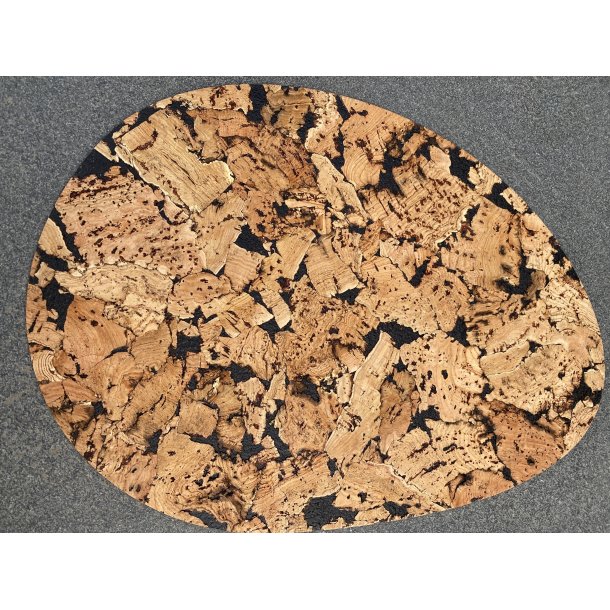 D�kkeserviet i naturfarve med sort m�nster, oval