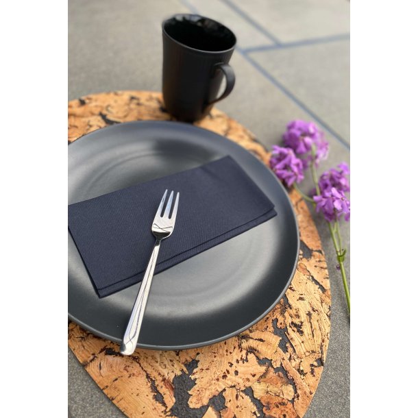 D�kkeserviet i naturfarve med sort m�nster, oval