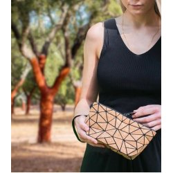 Makeup taske i kork med sort m�nster