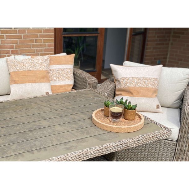 Eiki pude i kork, natur og hvide nuancer med 5 striber