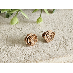 �reringe rustfrit st�l og med natur kork formet som roser