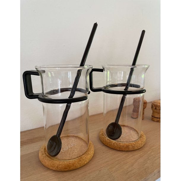 Retro Bodum glas med sort hank, sort ske og bordskner i kork, hje, 2 stk.
